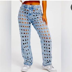 Good American Laser Cut Jeans. 10